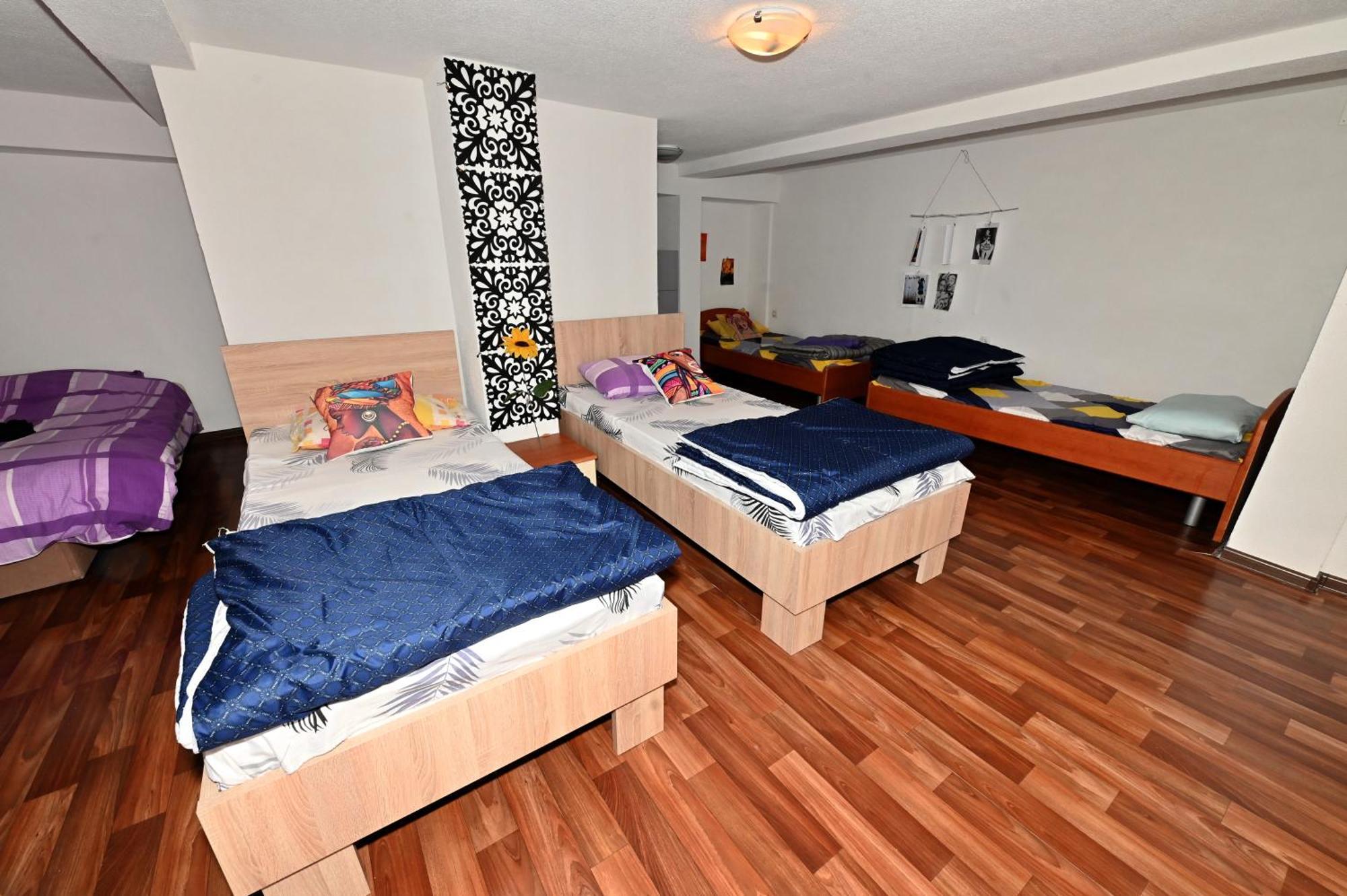 Blue Lake Hostel Охрид Екстер'єр фото