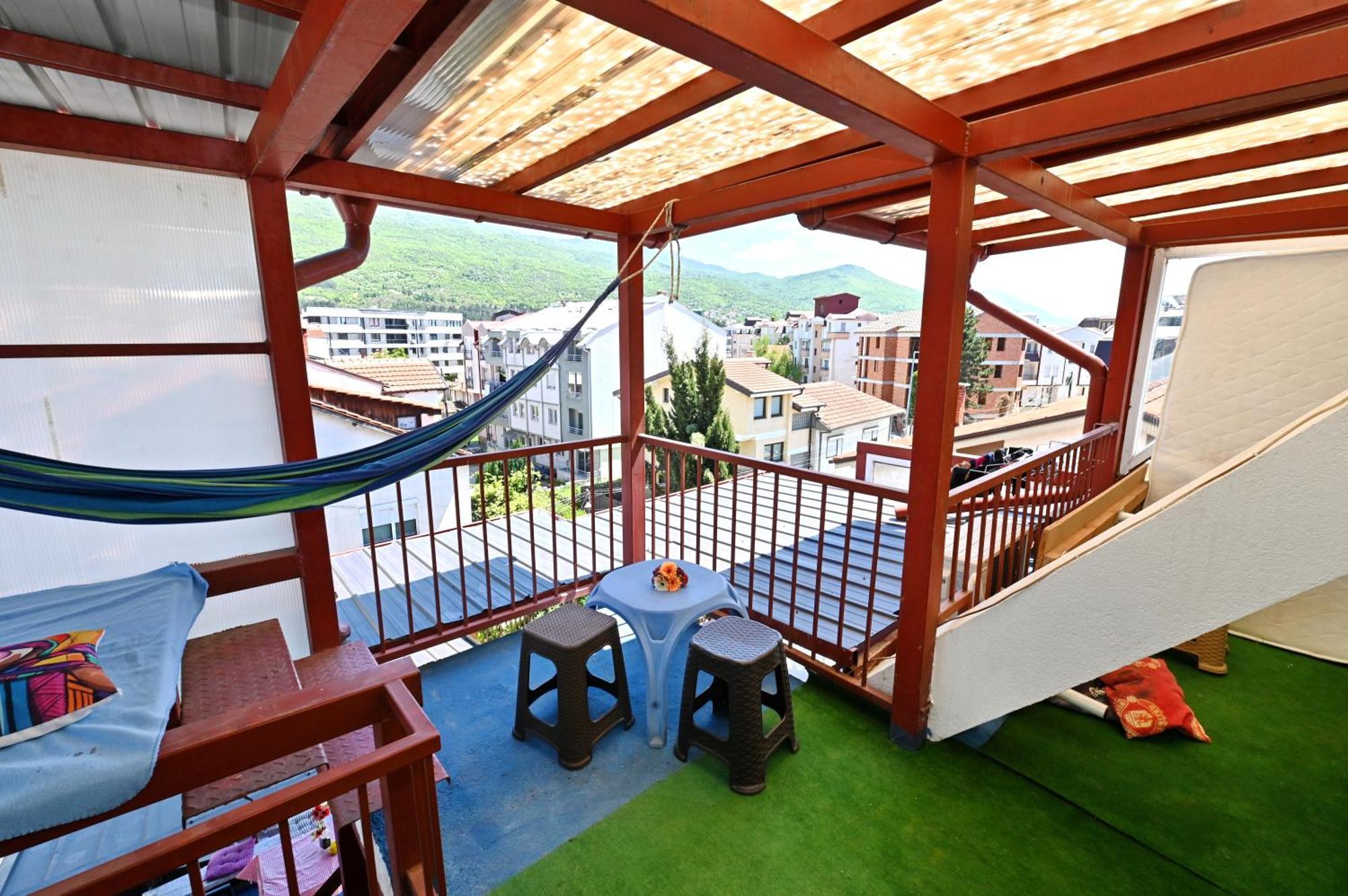 Blue Lake Hostel Охрид Екстер'єр фото