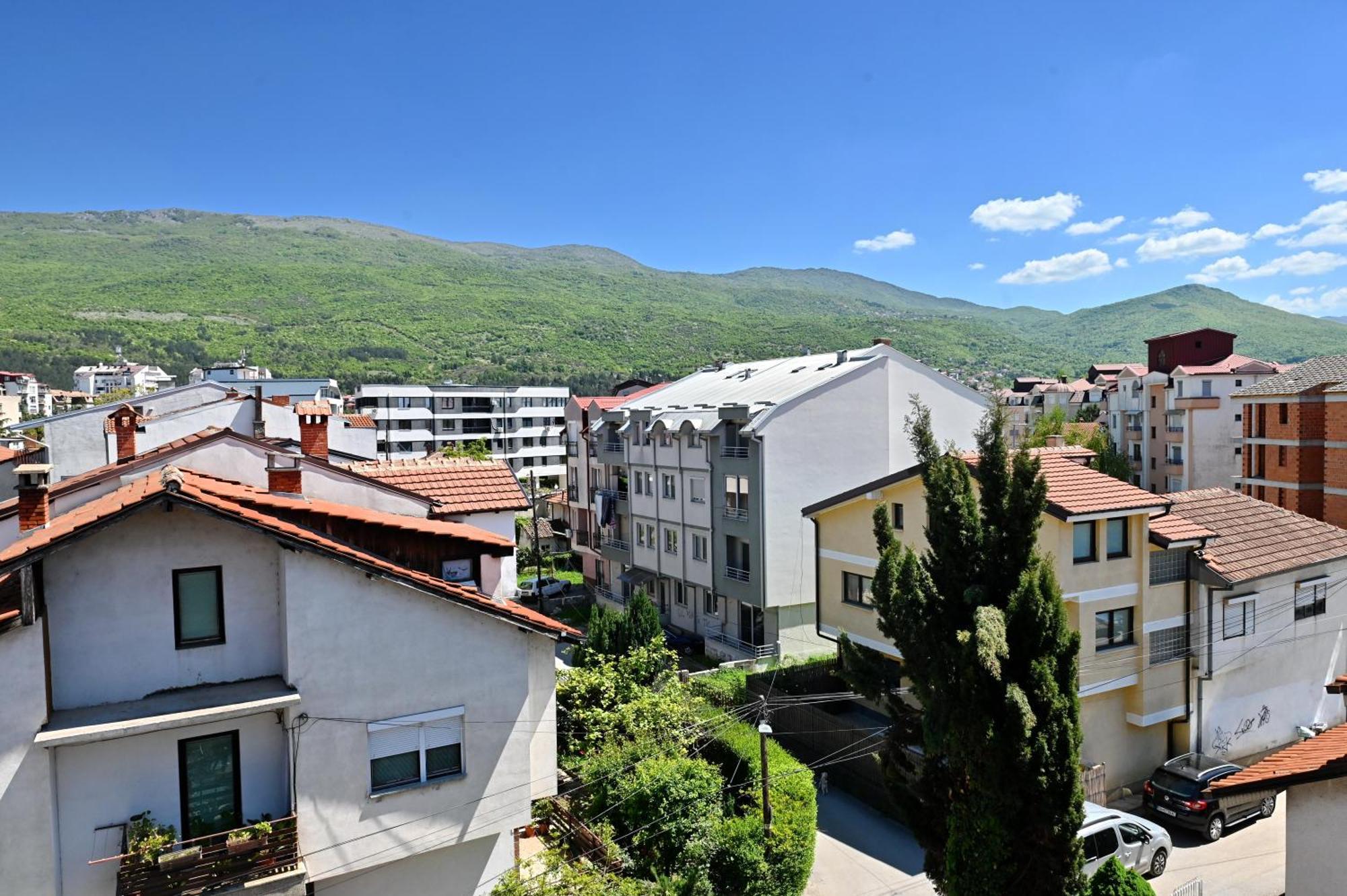 Blue Lake Hostel Охрид Екстер'єр фото